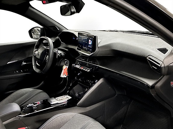 Peugeot 2008 14 of 19