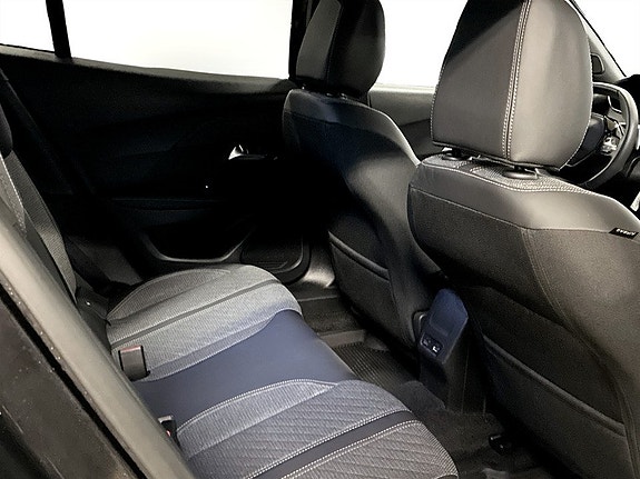 Peugeot 2008 15 of 19