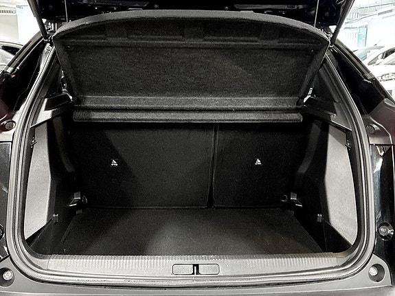 Peugeot 2008 19 of 19