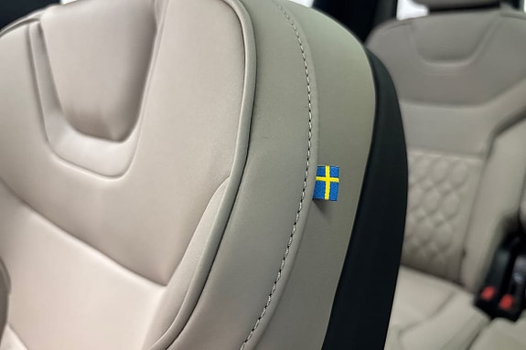 Volvo EX90 19 of 23