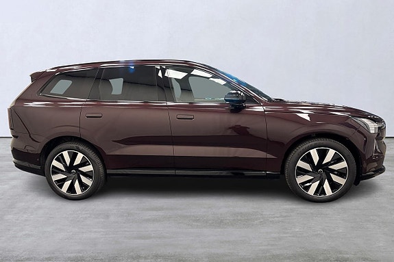 Volvo EX90 5 of 5