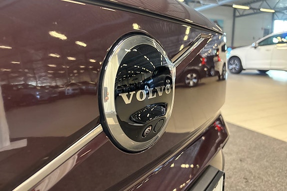 Volvo EX90 20 of 23