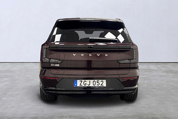 Volvo EX90 4 of 5