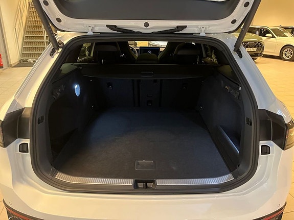 Volkswagen Passat 26 of 26