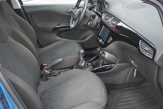 Opel Corsa 13 of 17