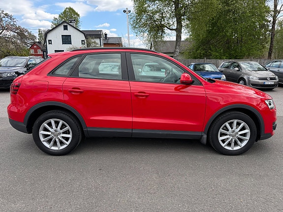 Audi Q3 7 of 17