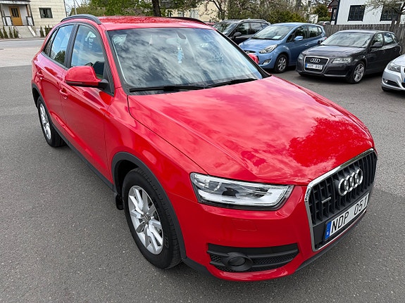 Audi Q3 8 of 17