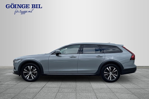 Volvo V90 Cross Country 5 of 5