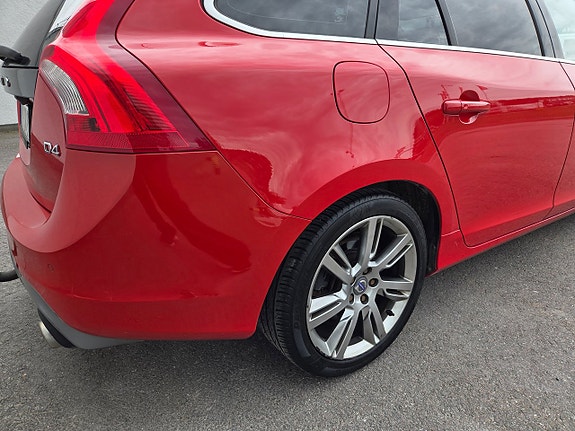 Volvo V60 14 of 20
