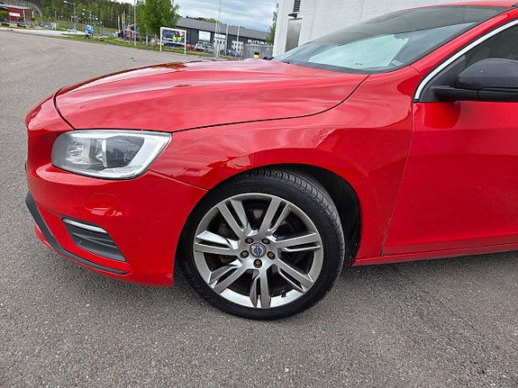 Volvo V60 16 of 20