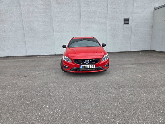 Volvo V60 3 of 5