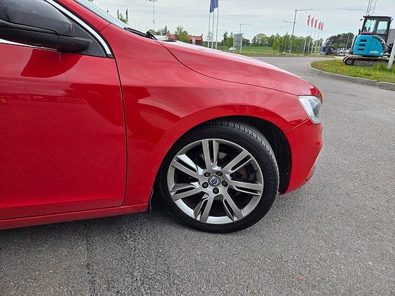 Volvo V60 15 of 20