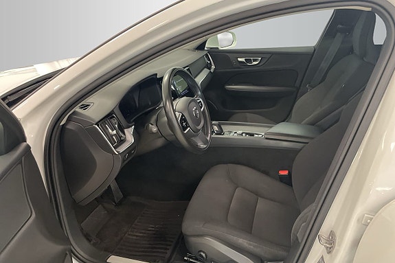 Volvo V60 10 of 16