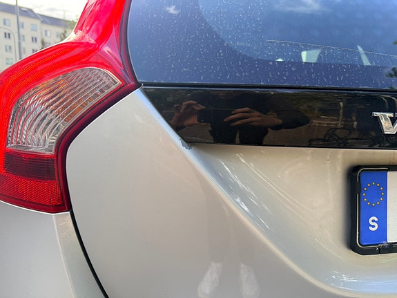 Volvo V60 8 of 9