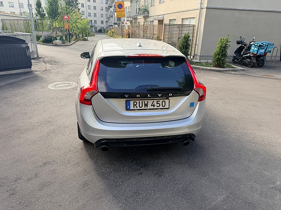 Volvo V60 9 of 9
