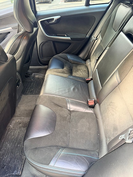 Volvo V60 5 of 9