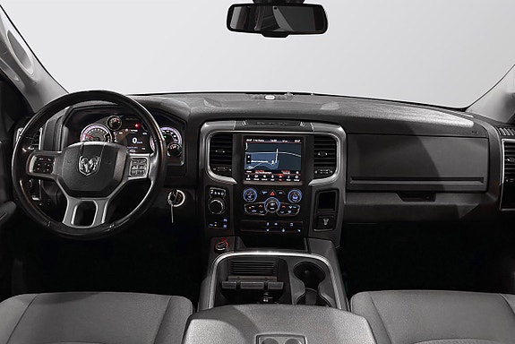 Dodge RAM 1500 15 of 26