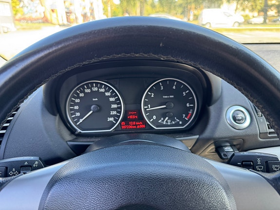 BMW 120i 5 of 5