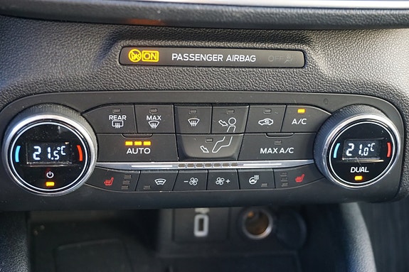 Ford Focus 9 of 22