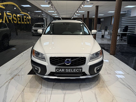 Volvo XC70 8 of 23
