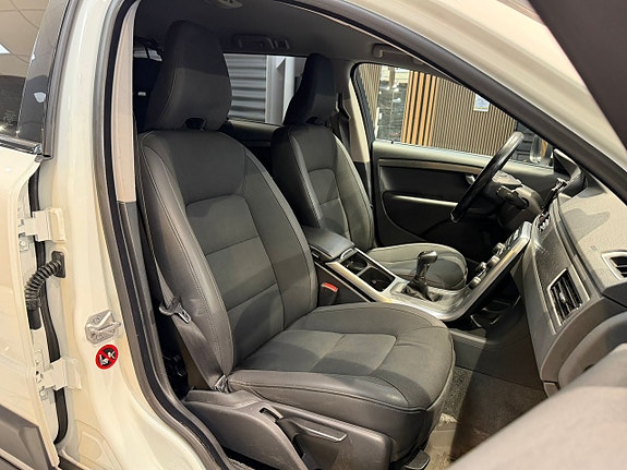 Volvo XC70 18 of 23