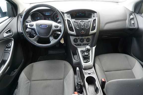 Ford Focus 5 of 5