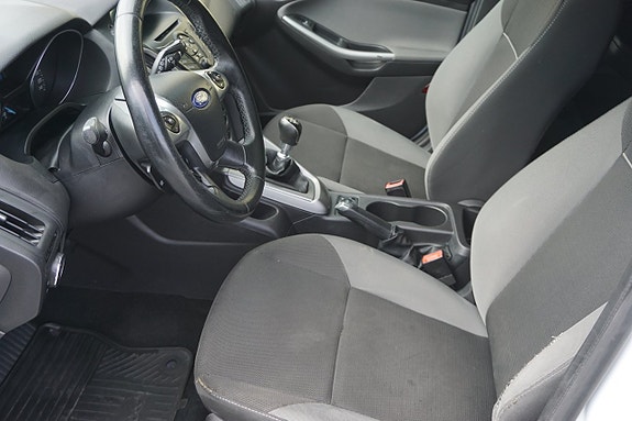 Ford Focus 6 of 14