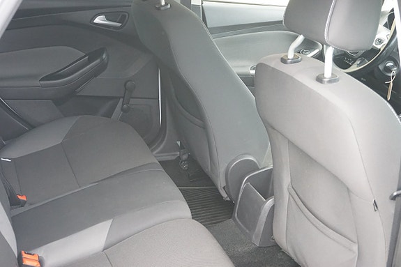 Ford Focus 14 of 14