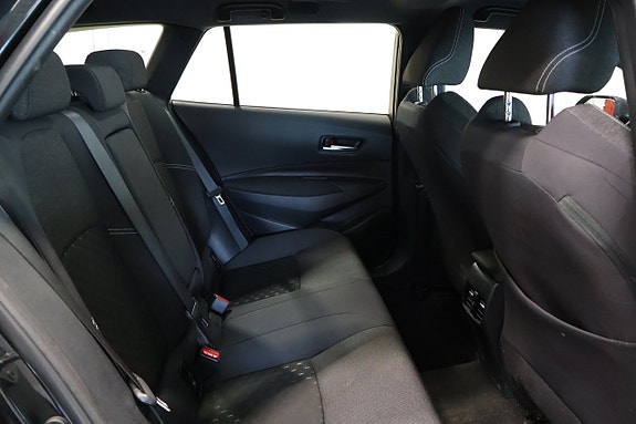 Toyota Corolla 10 of 21