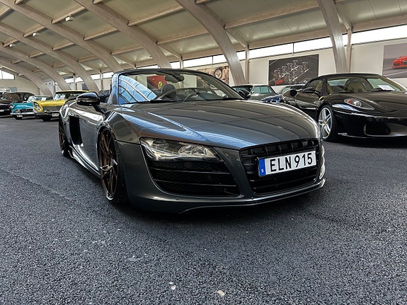 Audi R8 7 of 27