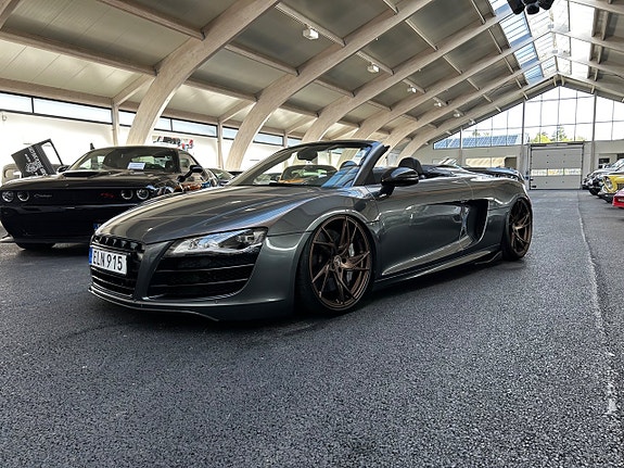 Audi R8