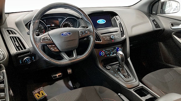 Ford Focus 4 of 5