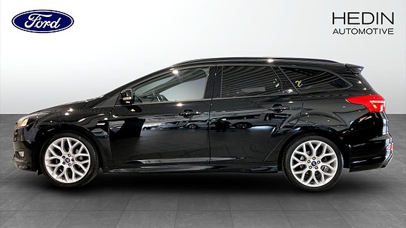 Ford Focus 6 of 12