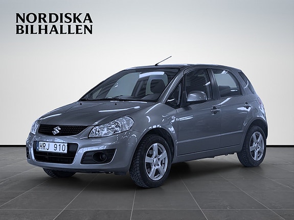 Suzuki SX4 3 of 5