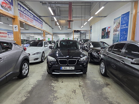 BMW X1 3 of 13