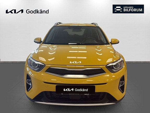 Kia Stonic 2 of 14
