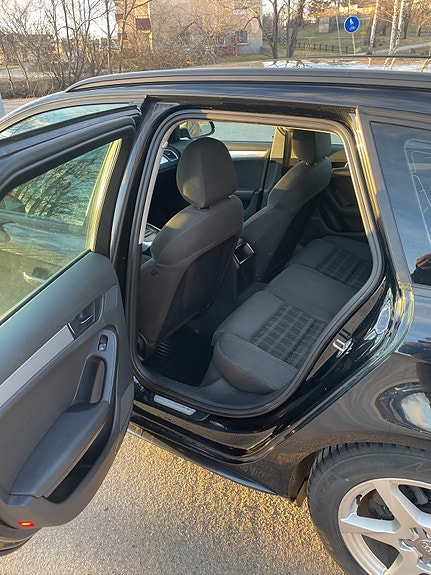 Audi A4 5 of 5
