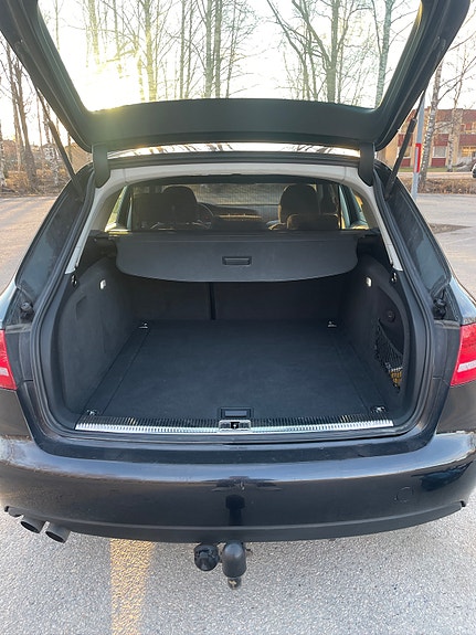 Audi A4 6 of 6