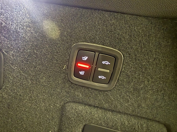 Porsche Cayenne 22 of 25