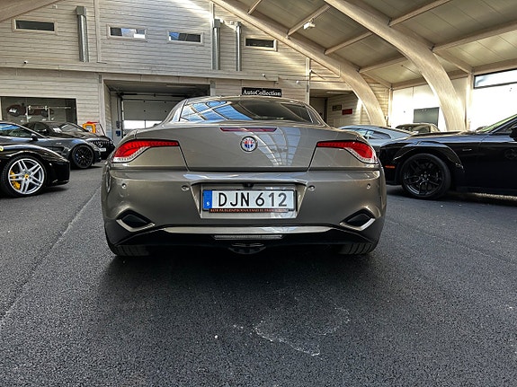 Fisker Karma 4 of 5