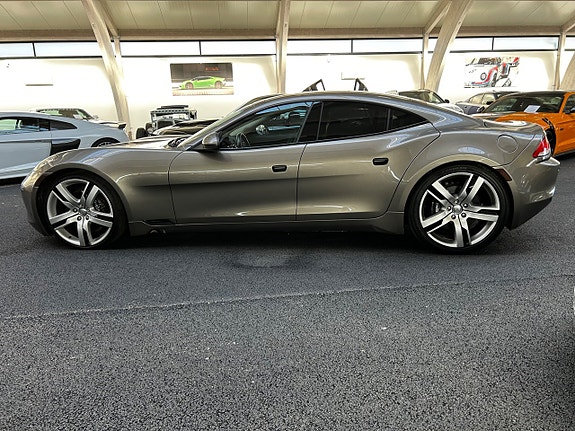 Fisker Karma 2 of 5