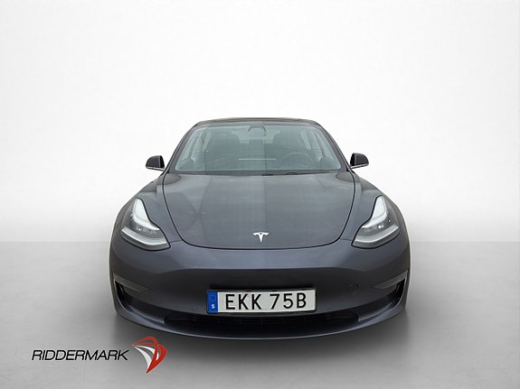 Tesla Model 3 2 of 30