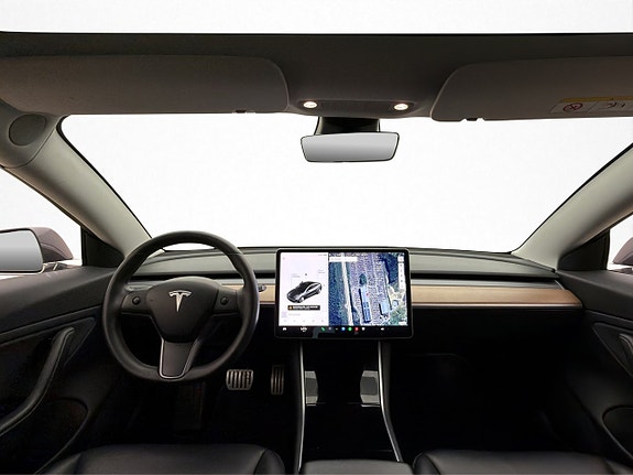 Tesla Model 3 11 of 30