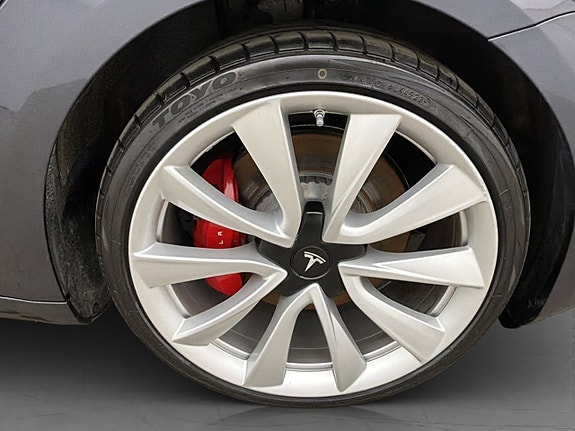 Tesla Model 3 29 of 30