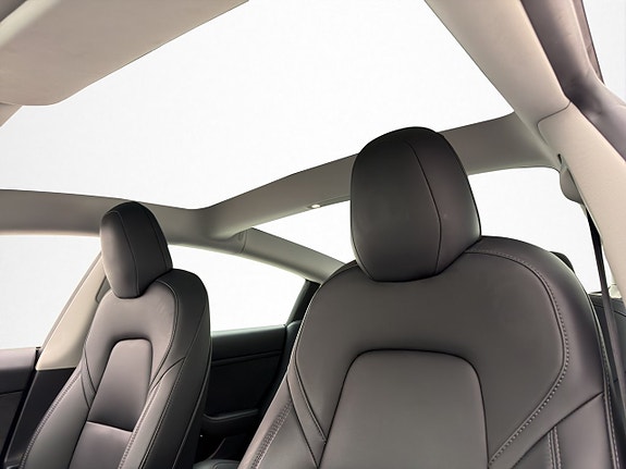 Tesla Model 3 10 of 30