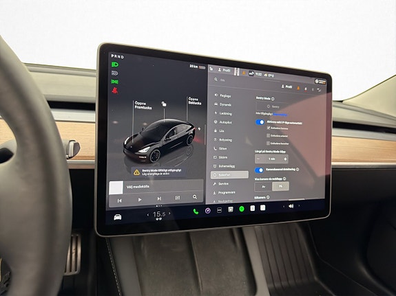 Tesla Model 3 20 of 30