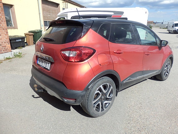 Renault Captur 4 of 5