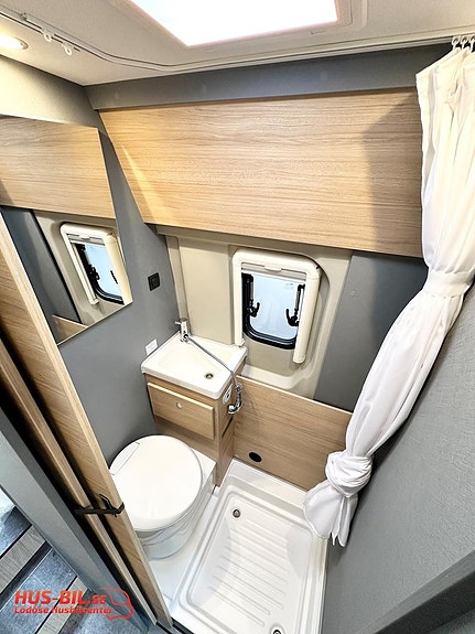 Pössl Trenta 640 / Solpanel / Välutrustad 11 of 25