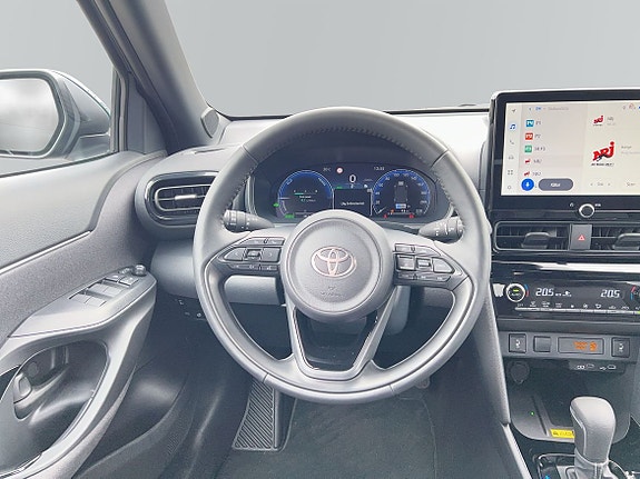 Toyota Yaris Cross 9 of 13