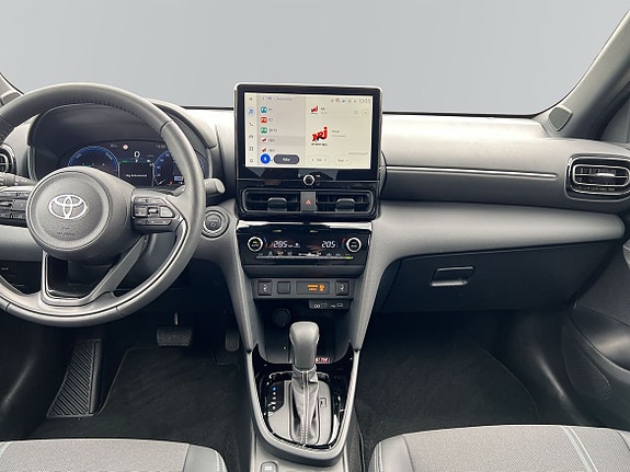Toyota Yaris Cross 8 of 13